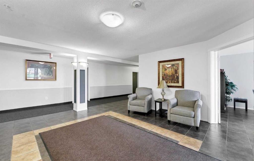 Picture for 309, 1632 Saamis Drive NW