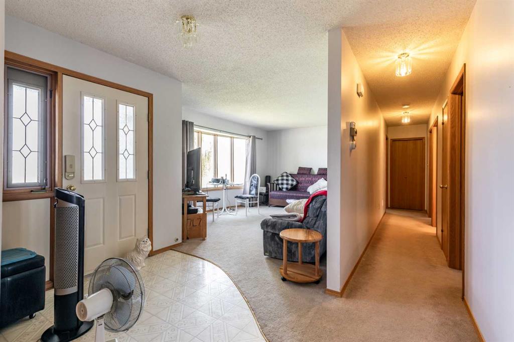 Picture for 10316 Range Road 75  