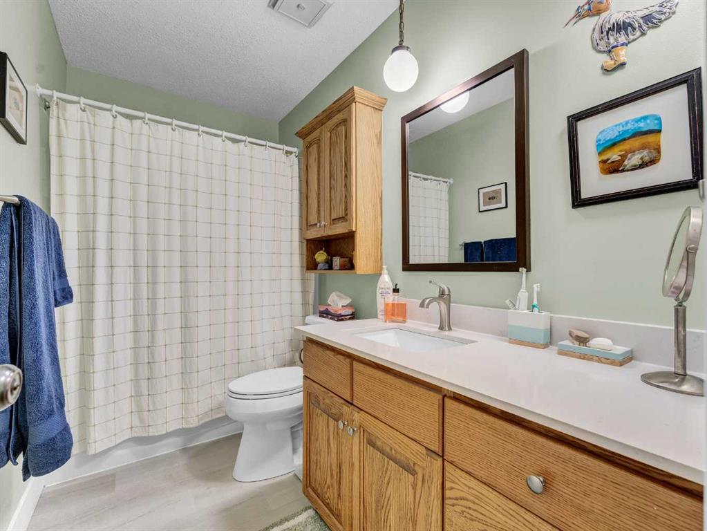 Picture for 192 Seven Persons Drive SW https://www.cirrealty.ca/reb/mhreb/2/A2255902_22.jpg
