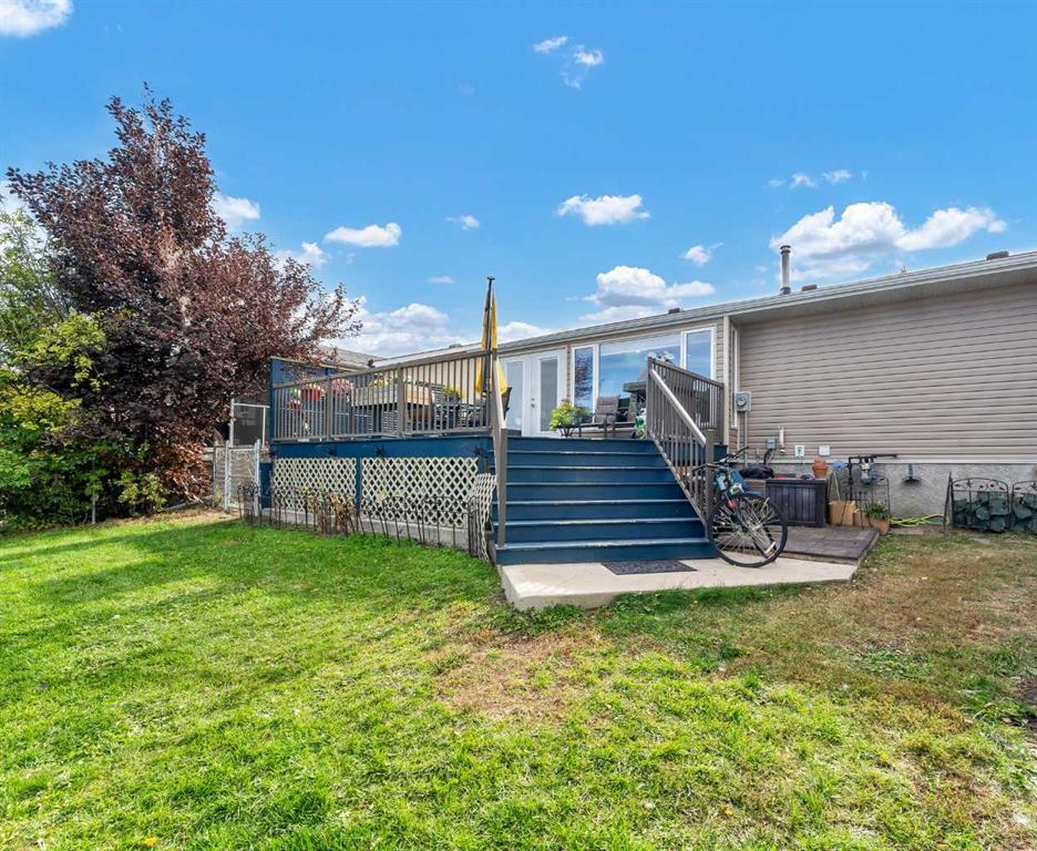 Picture for 192 Seven Persons Drive SW https://www.cirrealty.ca/reb/mhreb/2/A2255902_38.jpg
