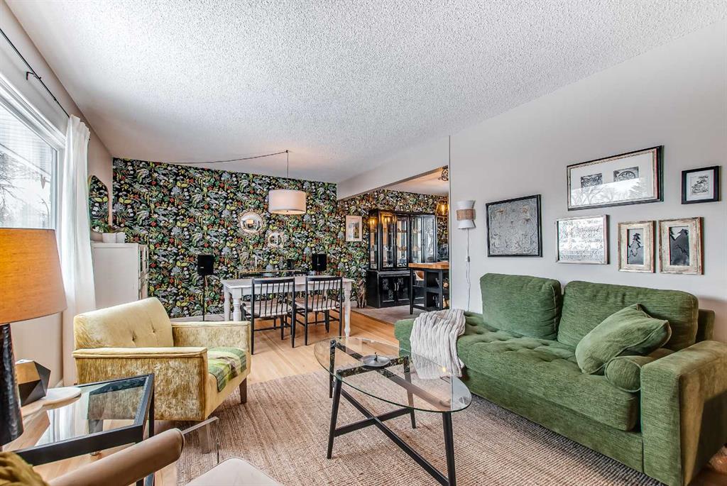 Picture for 627 12 Street NE