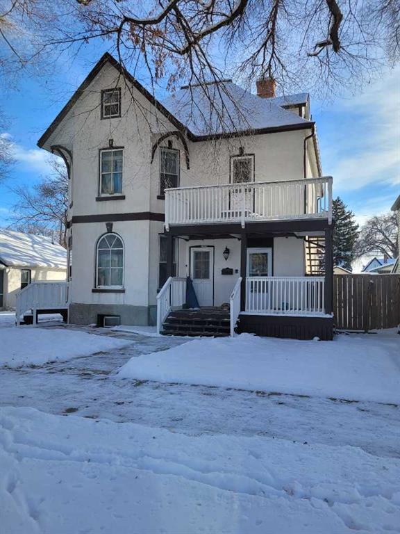 Picture for A, 819A 5 Street SE