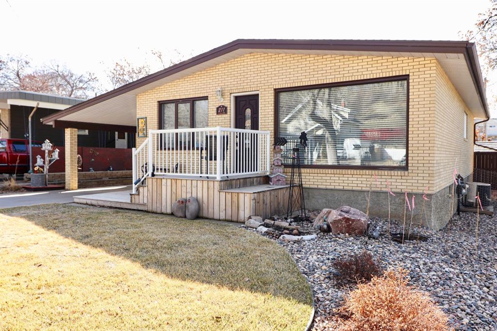 Picture for 211 3 Street NE