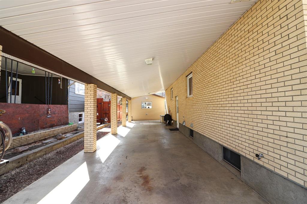 Picture for 211 3 Street NE