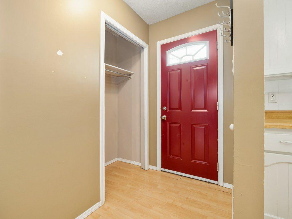 Picture for 130 Pensacola Court W