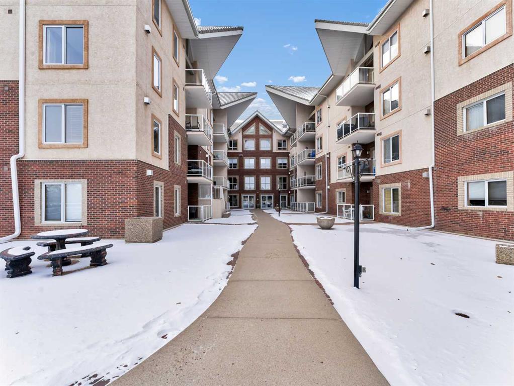 Picture for 208, 1182 Southview Drive SE