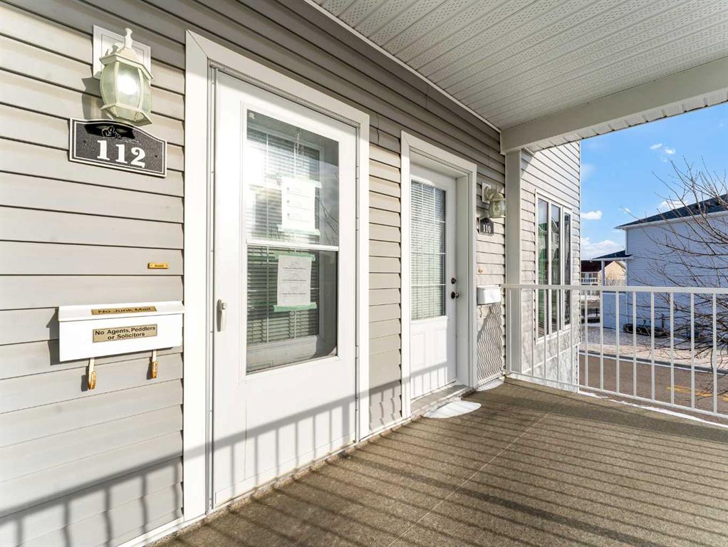 Picture for 112 Northlands Pointe NE