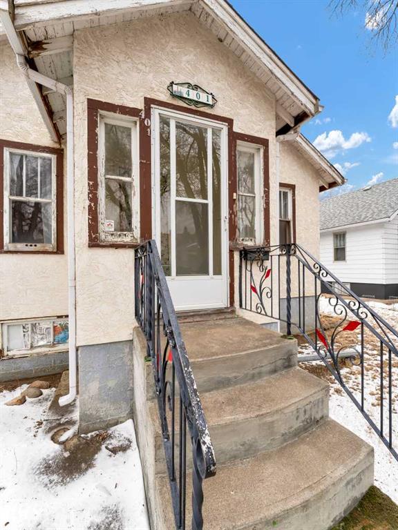 Picture for 401 3 Street NW