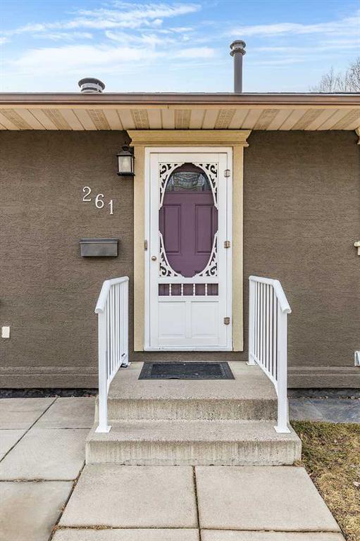 Picture for 261 5 Street NW