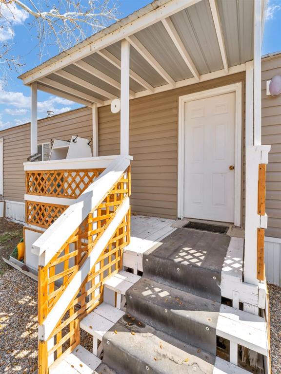 Picture for 91, 4000 13 Avenue SE