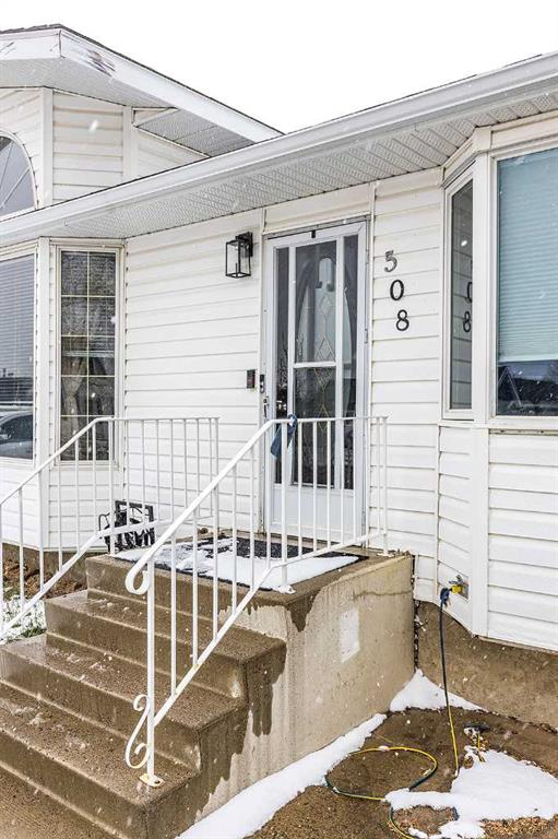 Picture for 508 1 Street SE