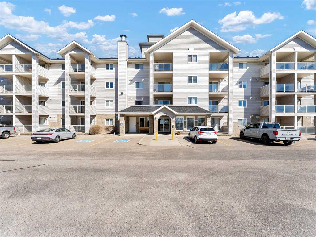 Picture for 111, 1632 Saamis Drive NW