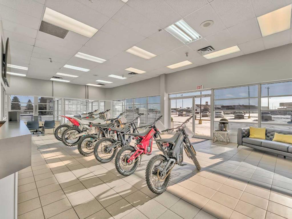 Picture for 1276 Trans Canada Way  SE