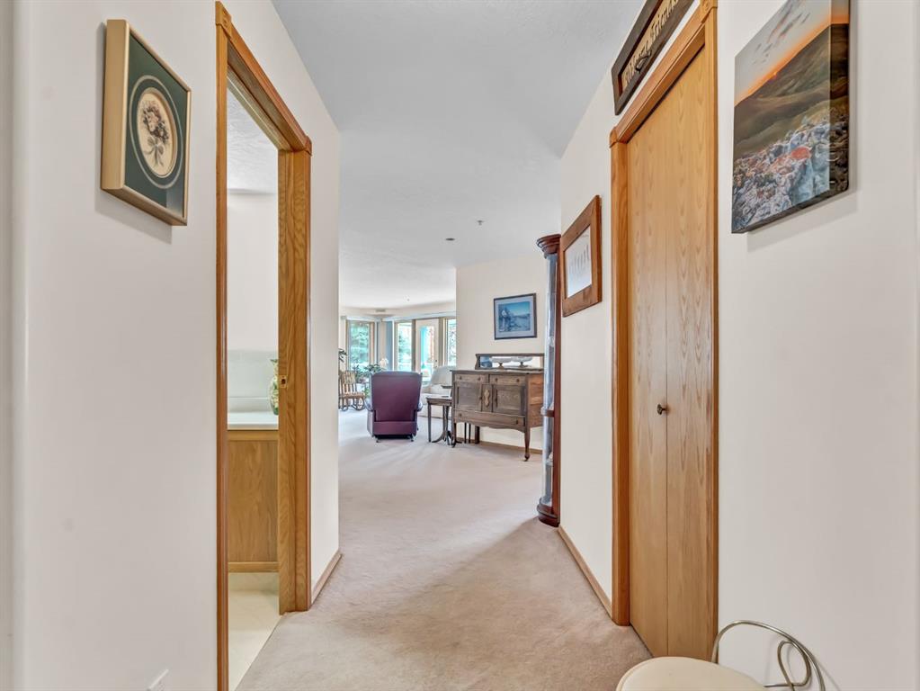 Picture for 102, 1535 Southview Drive SE