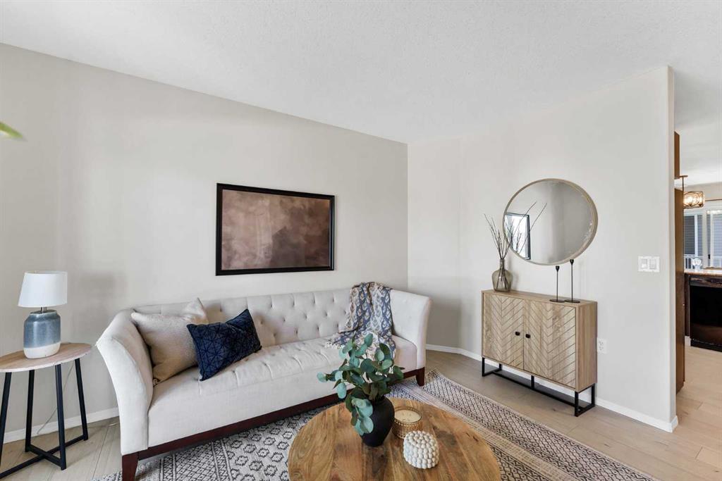 Picture for 156 Somerset Lane SE