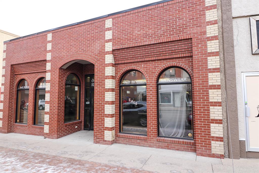 Picture for 649 3 Street SE