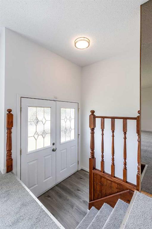Picture for 320 16 Street NE