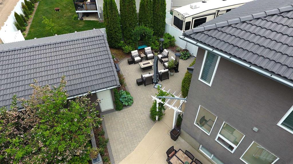 Picture for 447 Spruce Way SE