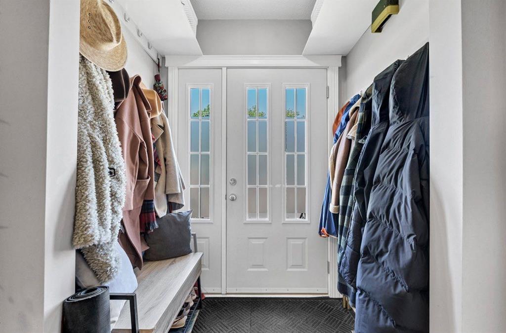 Picture for 53 3 Street SW