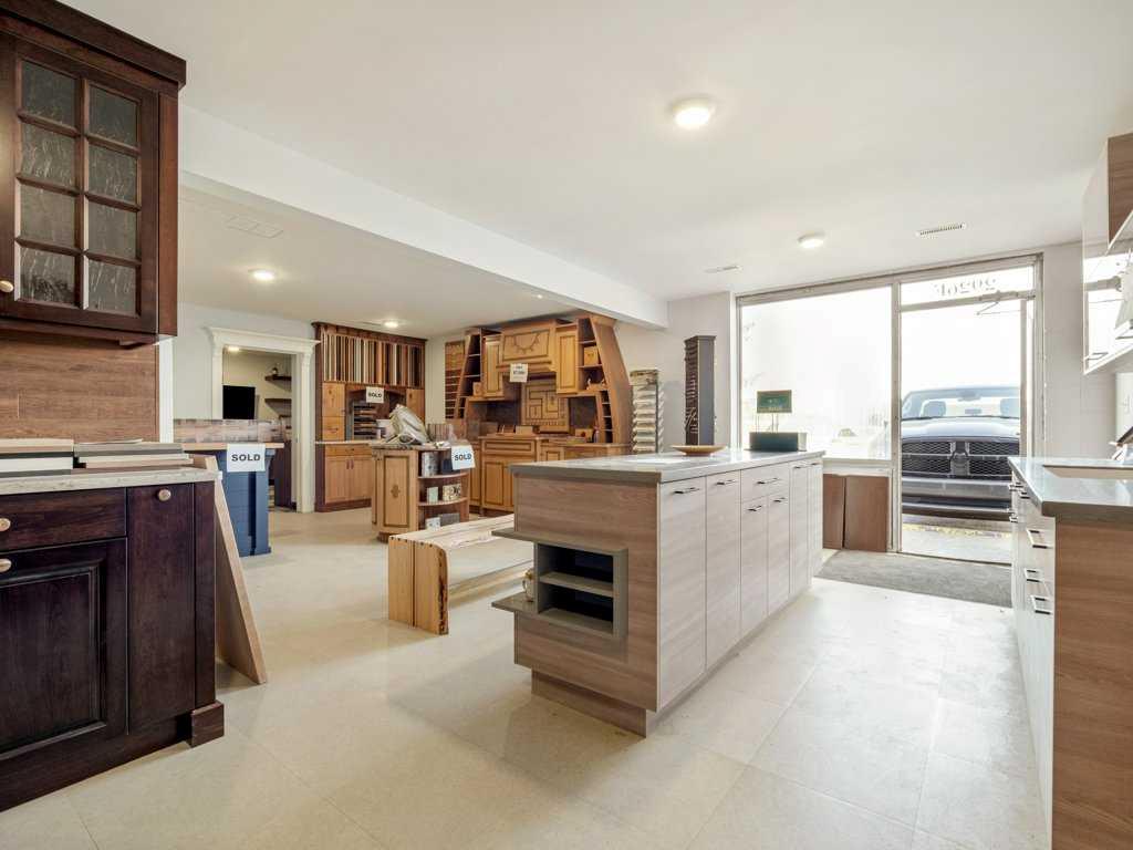 Picture for Unit D &amp; F, 2926 8 Avenue N