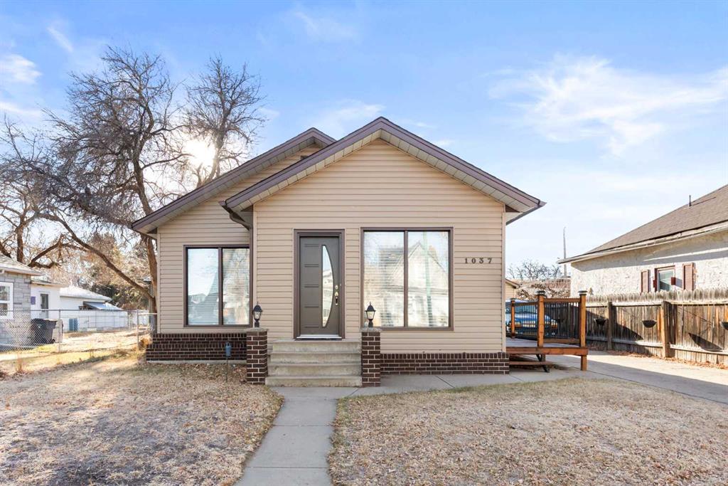 Picture for 1037 Balmoral Street SE