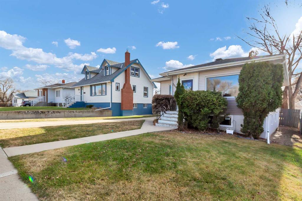 Picture for 359 3 Street SW