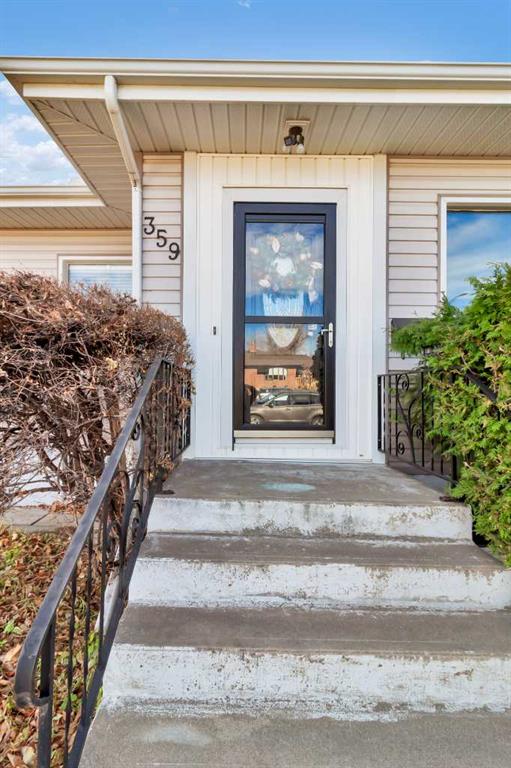 Picture for 359 3 Street SW