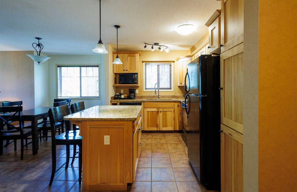 Picture for 505 &amp; 506, 401 4 Street 