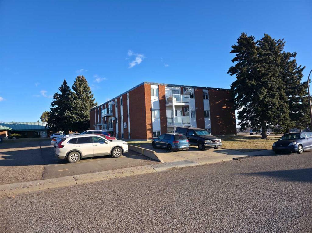 Picture for 9, 512 McCutcheon Drive NW