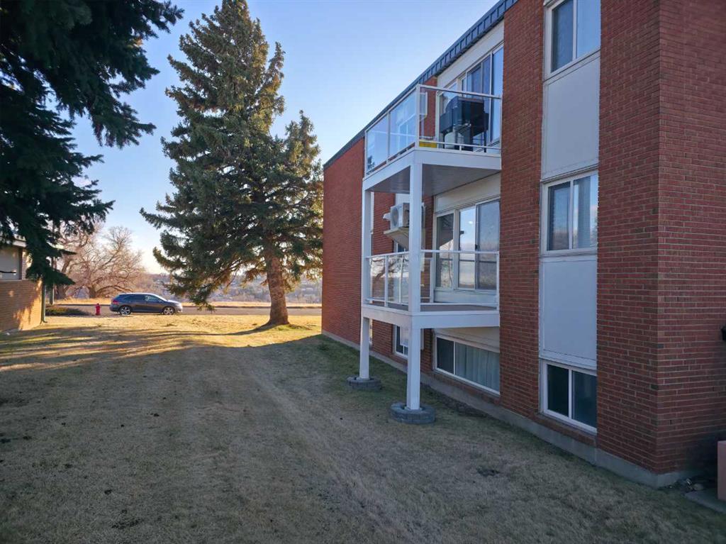 Picture for 9, 512 McCutcheon Drive NW