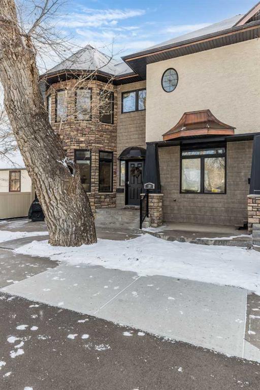 Picture for 2, 19 2 Street NE