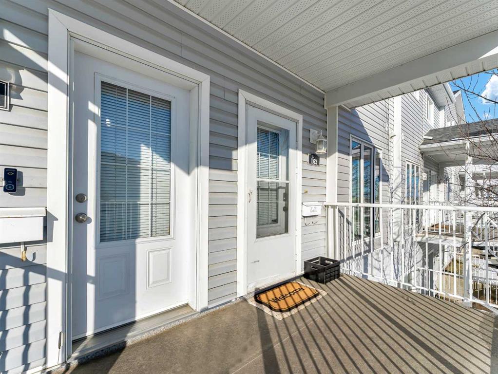 Picture for 162 Northlands Pointe NE