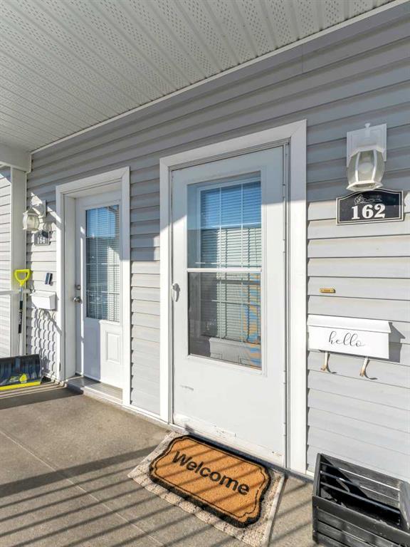 Picture for 162 Northlands Pointe NE