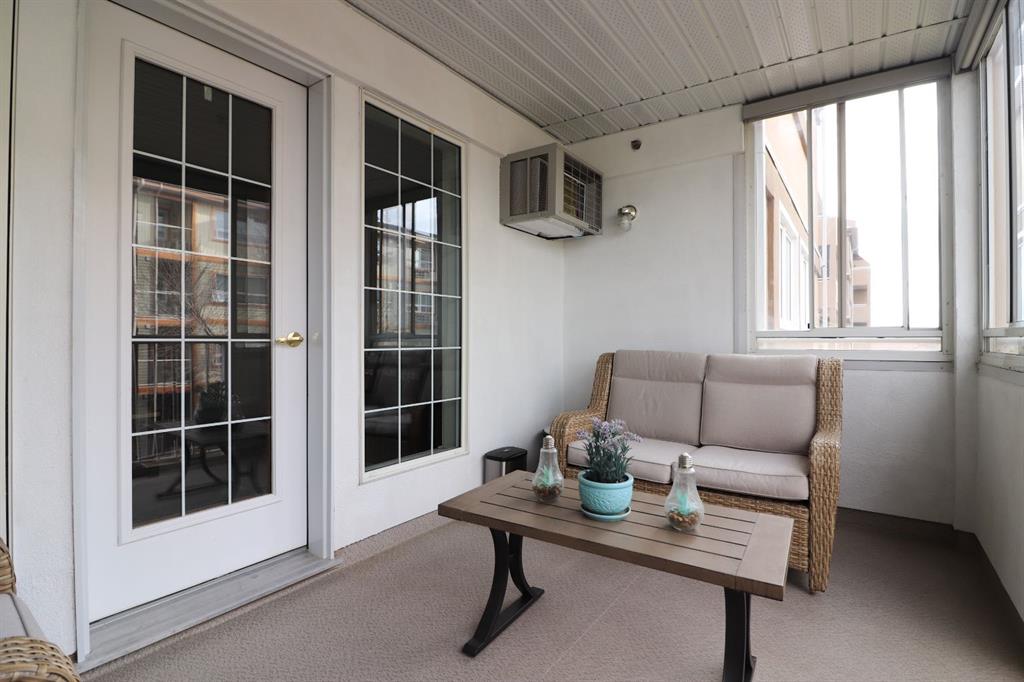 Picture for 212, 22 Park Meadows Drive SE