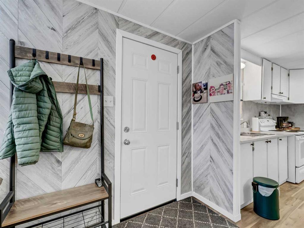 Picture for 133, 4000 13 Avenue SE