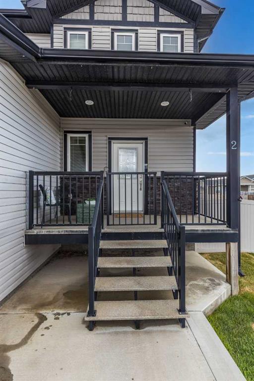 Picture for 2 Somerset Cove SE