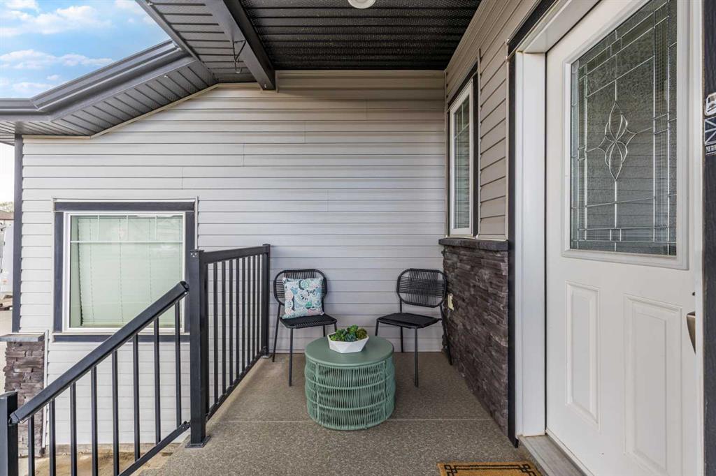 Picture for 2 Somerset Cove SE