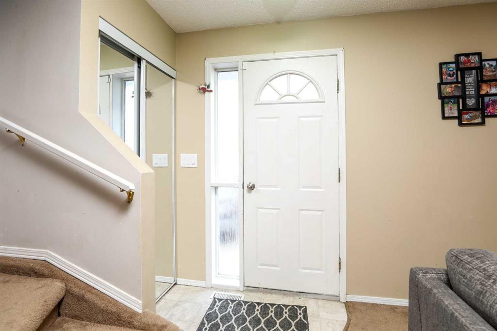 Picture for 265 Sprague Way 