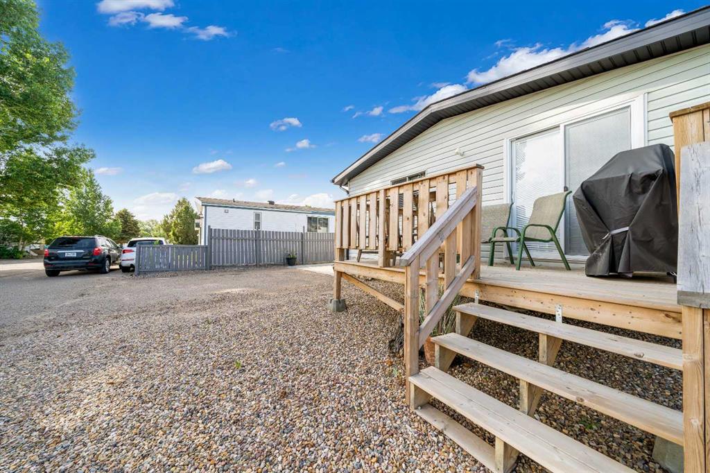 Picture for 341 Cornell Crescent SW