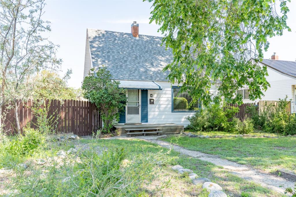 Picture for 4 8 Street SE