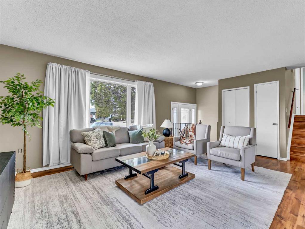Picture for 94 Milne Place SE