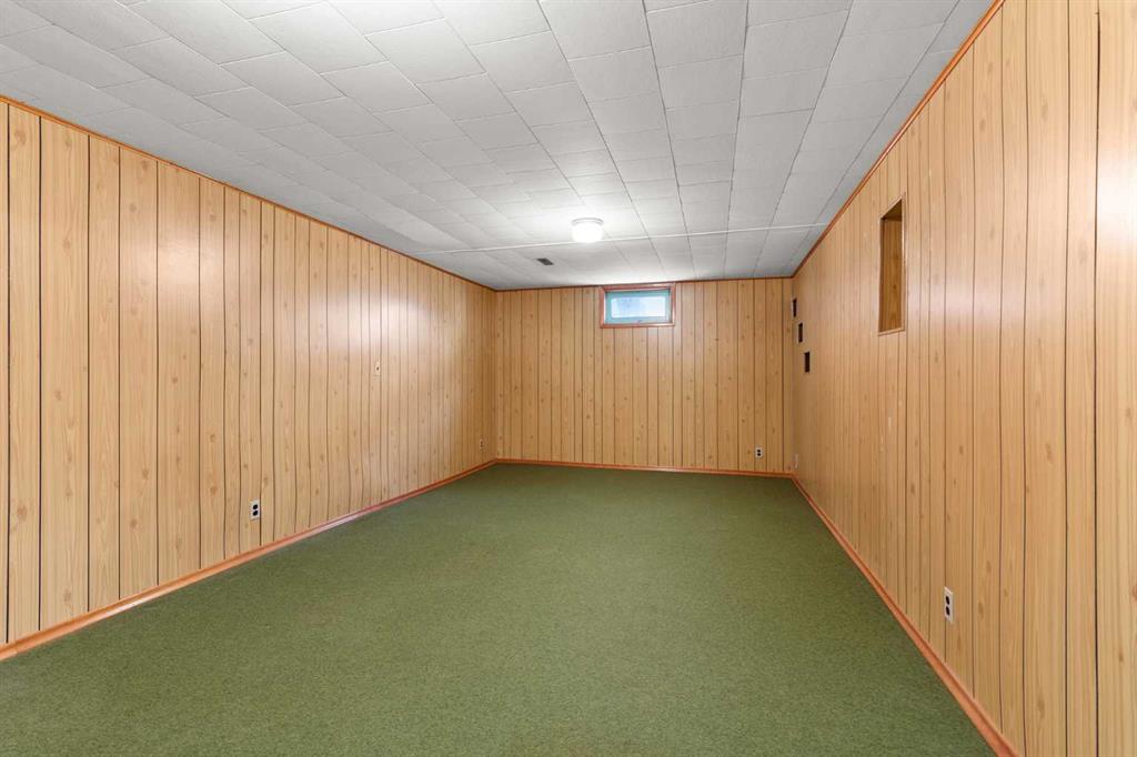 Picture for 1804 17 Street SE https://www.cirrealty.ca/reb/mhreb/4/A2267434_24.jpg