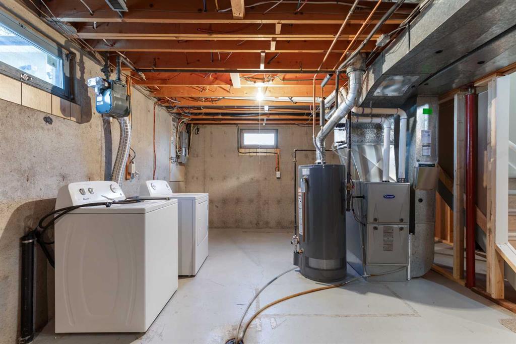 Picture for 1804 17 Street SE https://www.cirrealty.ca/reb/mhreb/4/A2267434_26.jpg