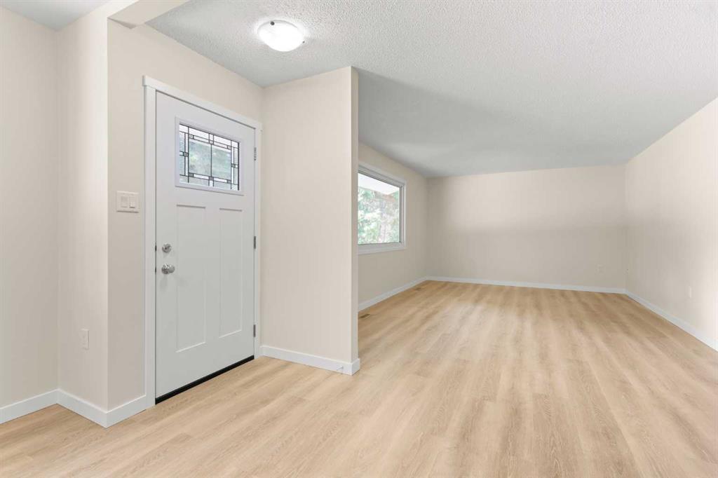 Picture for 1804 17 Street SE