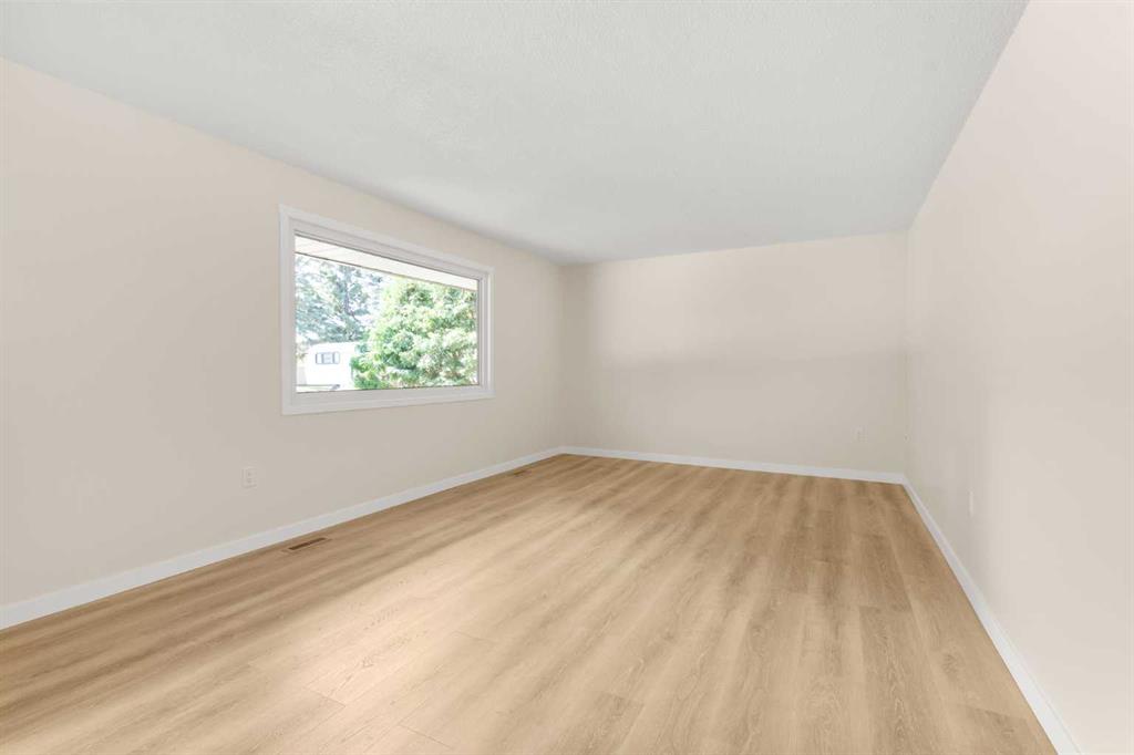 Picture for 1804 17 Street SE