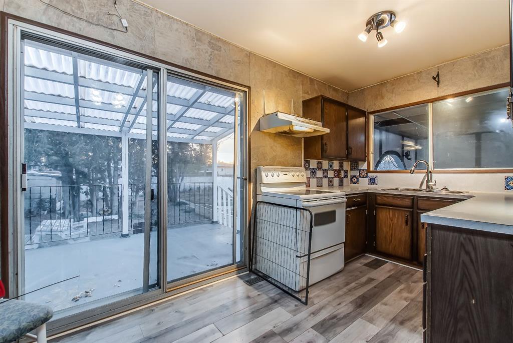 Picture for 219 4 Street SE