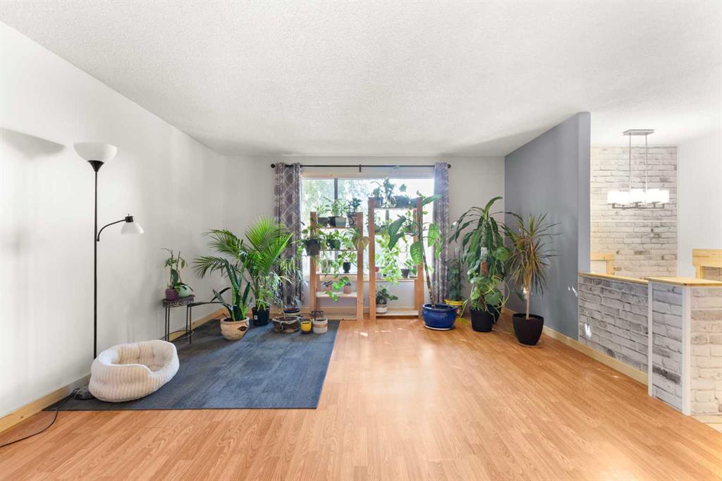 Picture for 8 Cypress Way SE