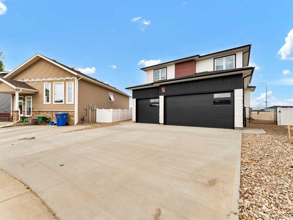 Picture for 32 Somerside Way SE