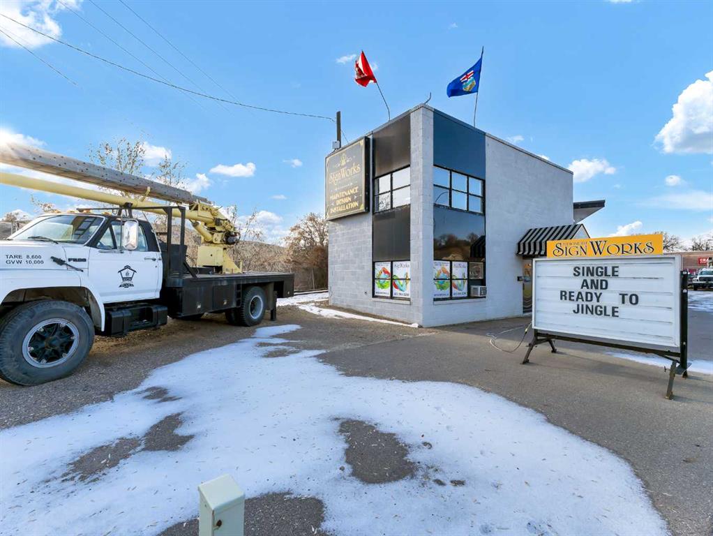 Picture for 645 Spencer Street SE