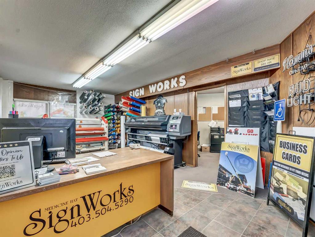 Picture for 645 Spencer Street SE